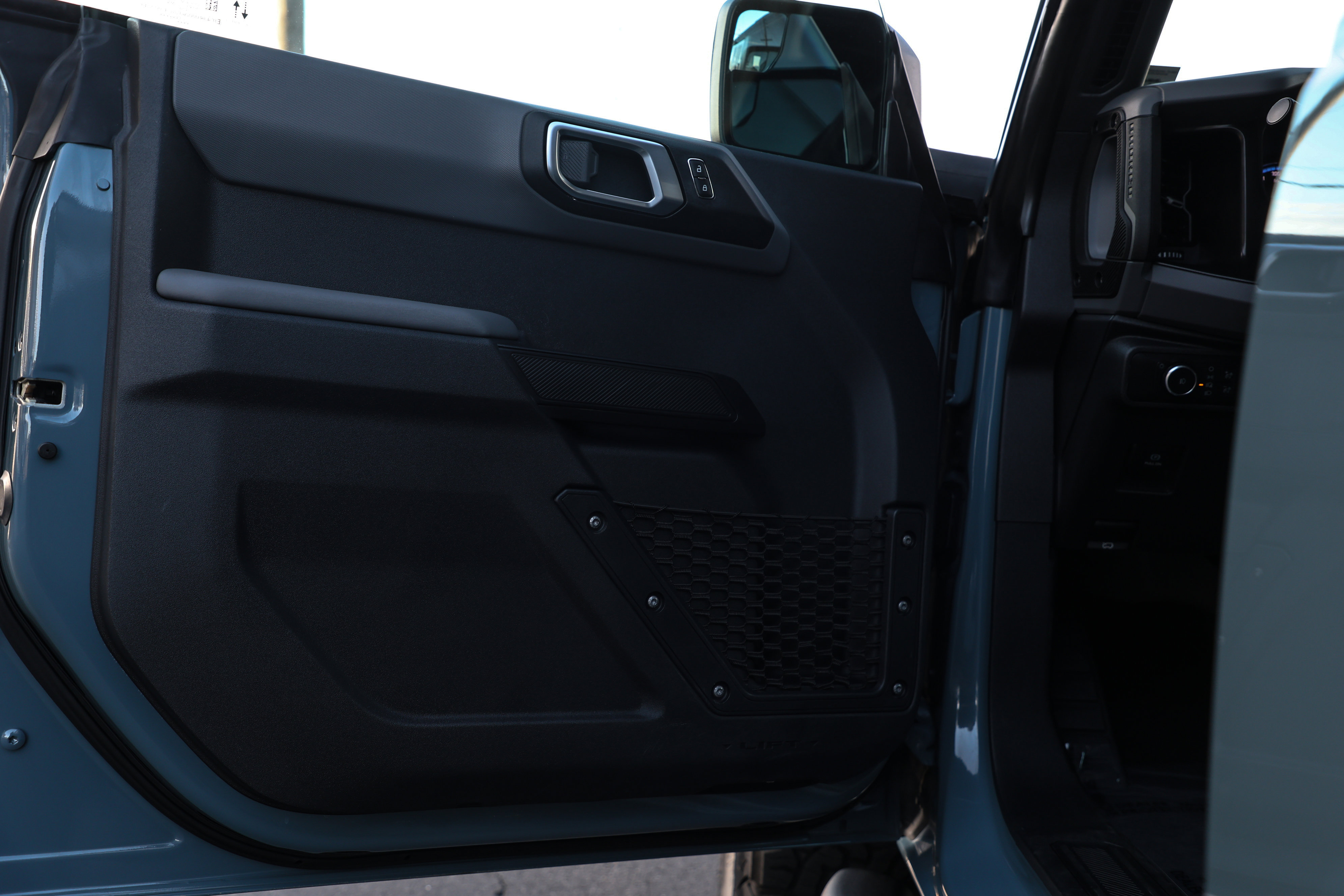 Used 2021 Ford Bronco Big Bend image 18