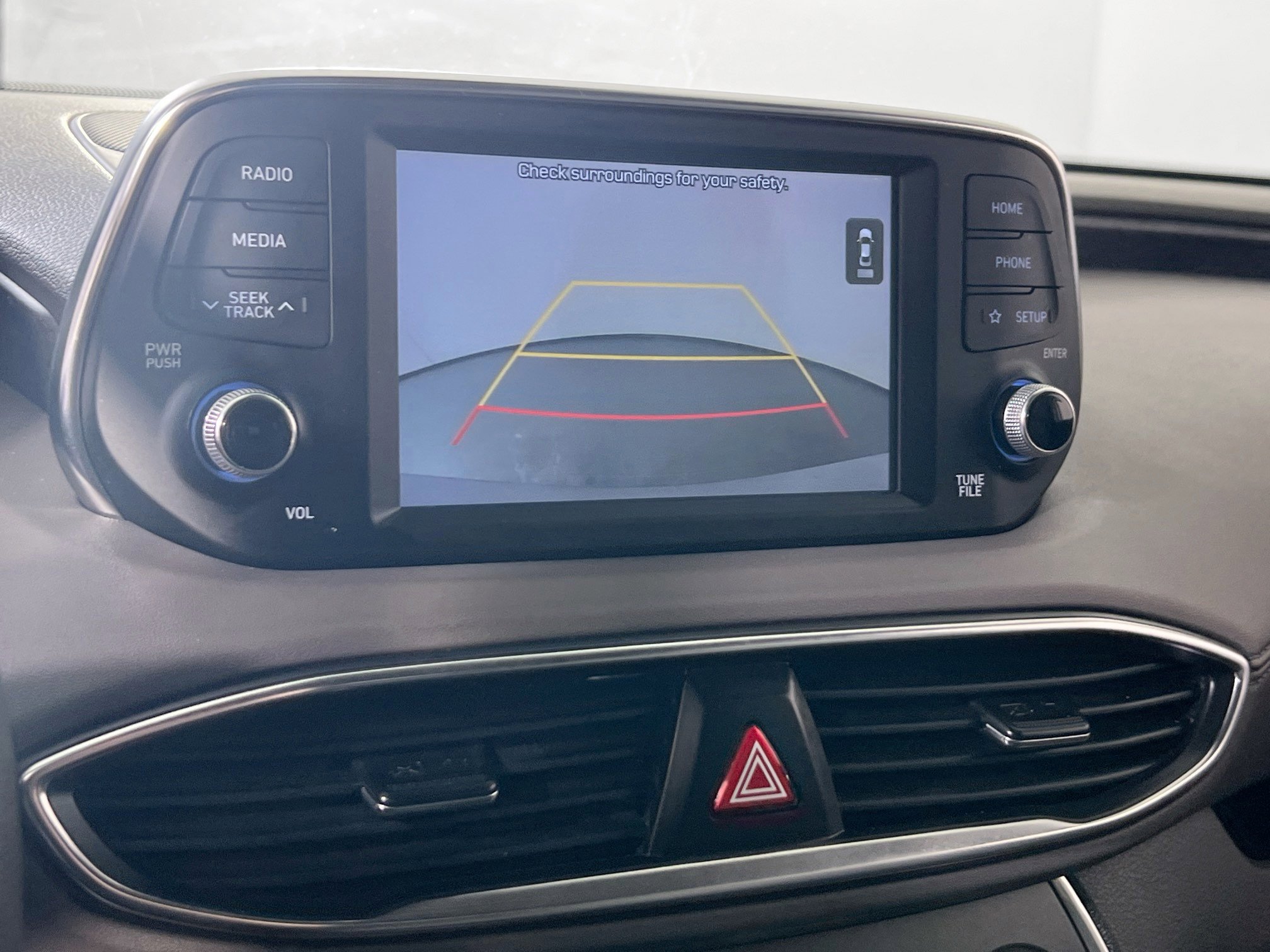 Used 2019 Hyundai Santa Fe SEL image 13