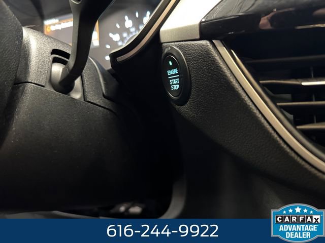 Used 2020 Ford Escape SE image 20