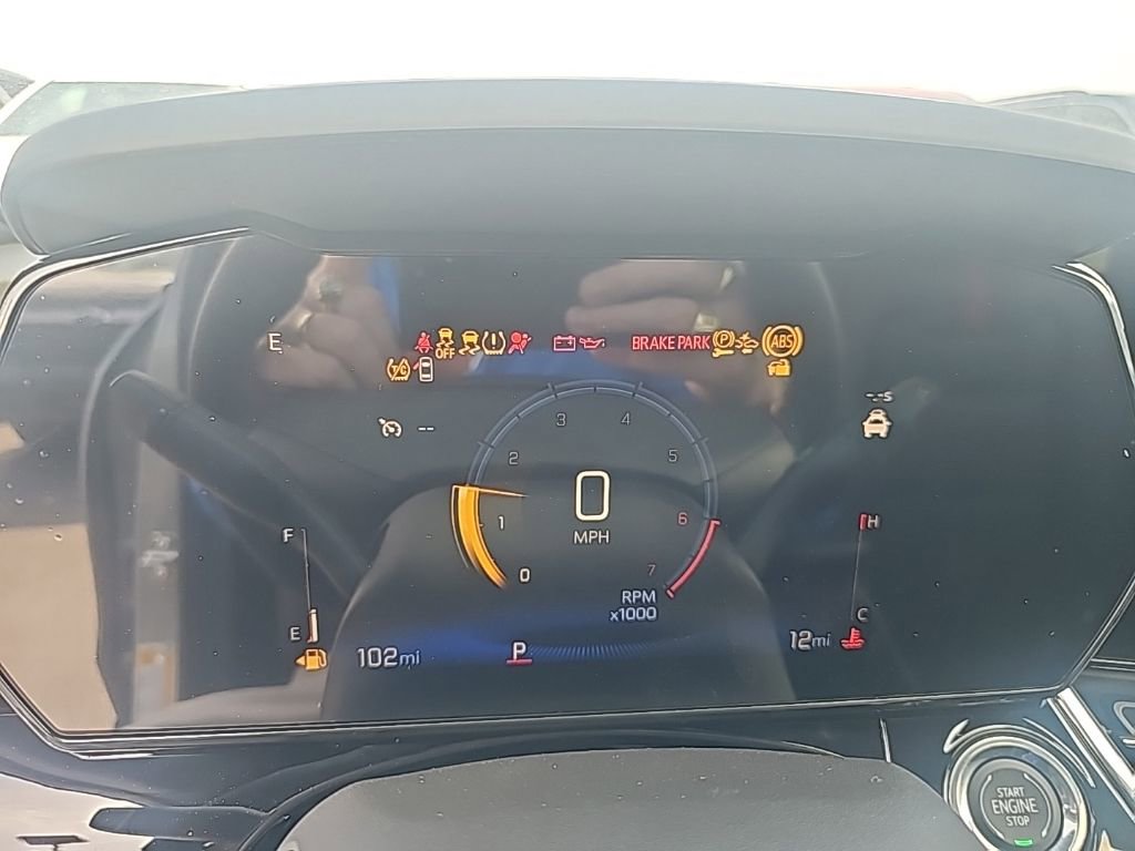 New 2026 Chevrolet Trax RS w/ Sunroof Package image 16