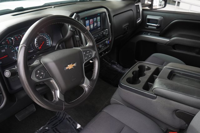 Used 2016 Chevrolet Silverado 2500 LT w/ LT Convenience Package image 2
