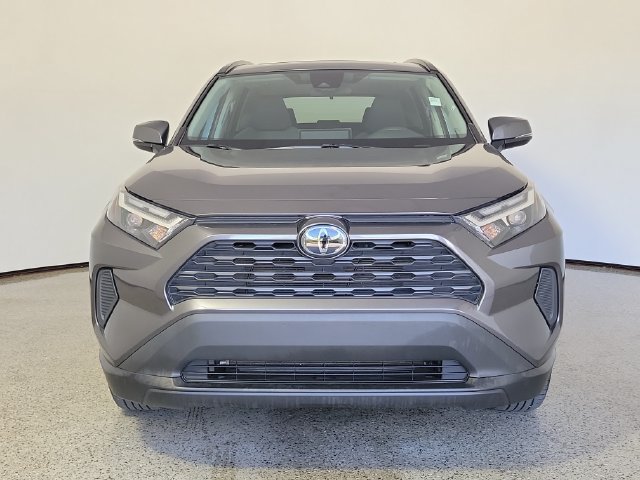Used 2024 Toyota RAV4 XLE w/ Convenience Package FWD image 3