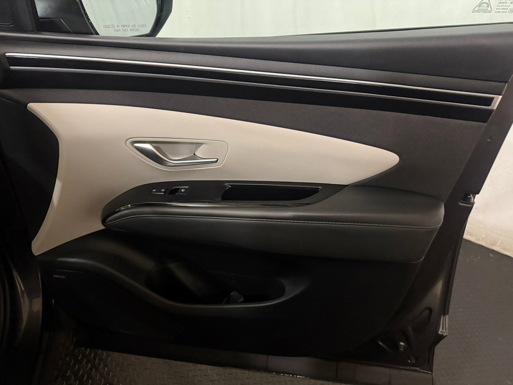 Used 2023 Hyundai Tucson Limited image 30