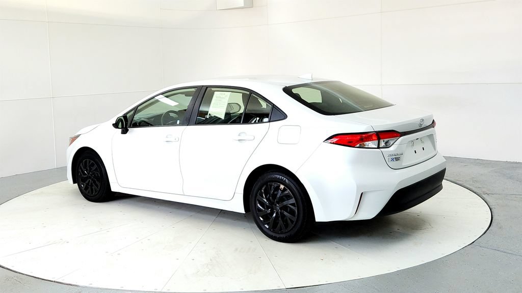 Certified 2023 Toyota Corolla LE w/ Carpet Mat Package (TMS) FWD image 4