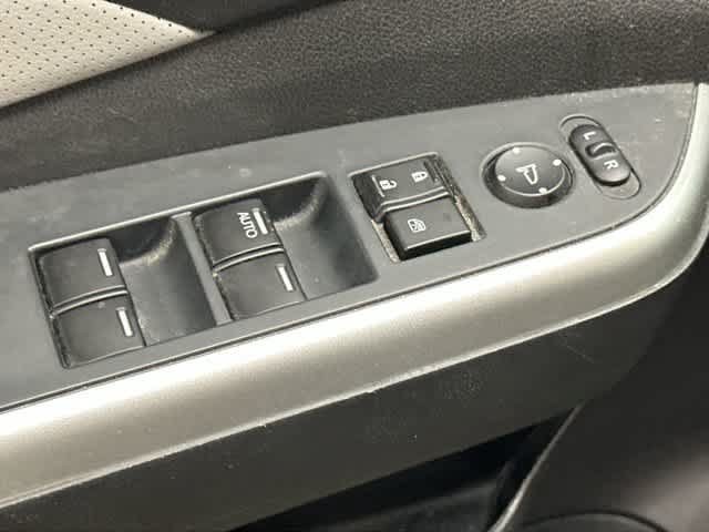 Used 2016 Honda CR-V Touring image 20