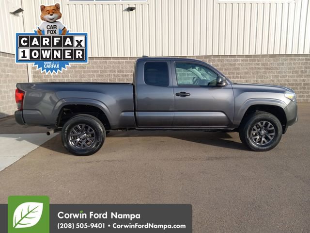 Used 2021 Toyota Tacoma SR image 2