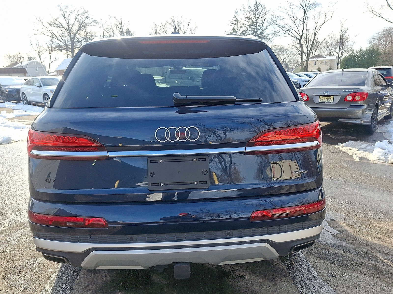 Certified 2025 Audi Q7 3.0T Premium w/ Convenience Package image 23