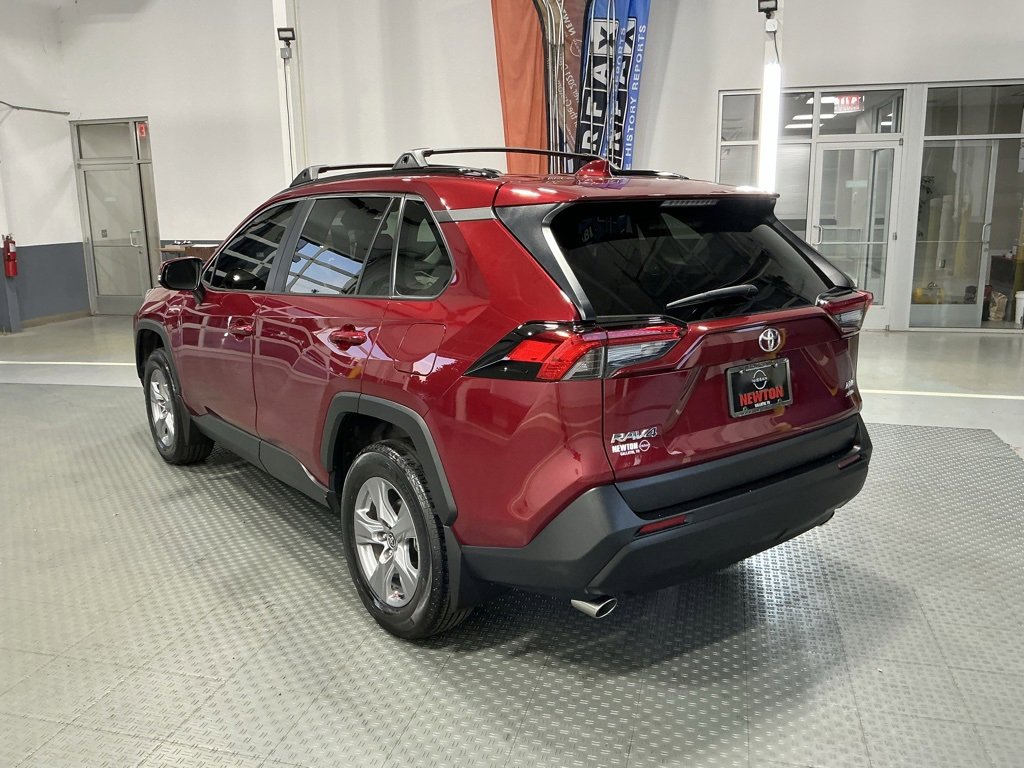Used 2024 Toyota RAV4 XLE image 30