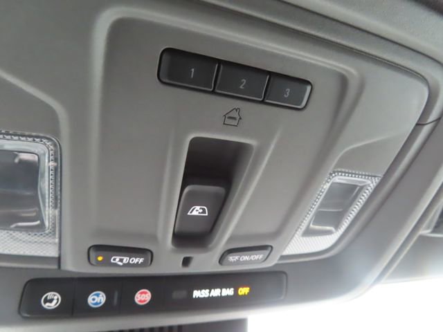 Used 2024 Chevrolet Silverado 2500 LT w/ Convenience Package image 38