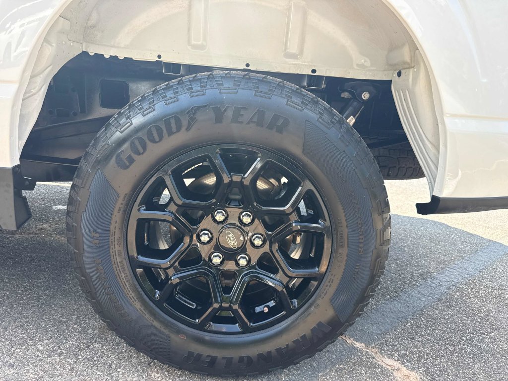 Used 2025 Ford F150 STX AWD/4WD image 33