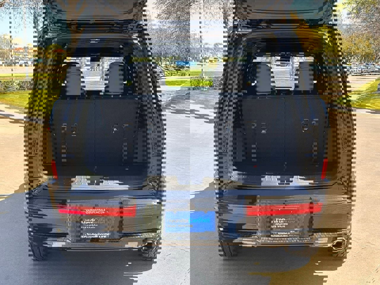 Used 2026 Hyundai Santa Fe Calligraphy image 13