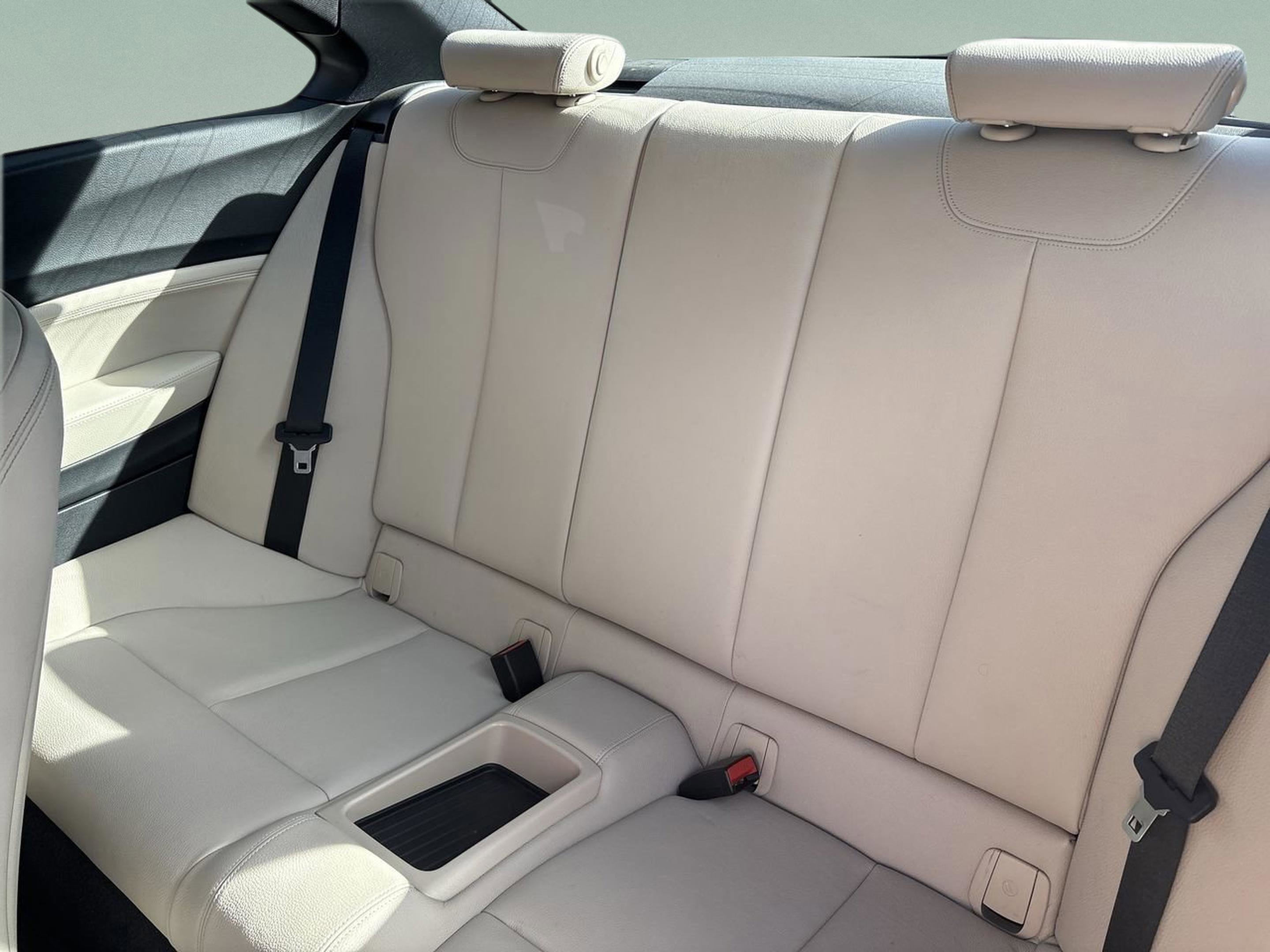 Used 2015 BMW M235i xDrive Coupe image 18