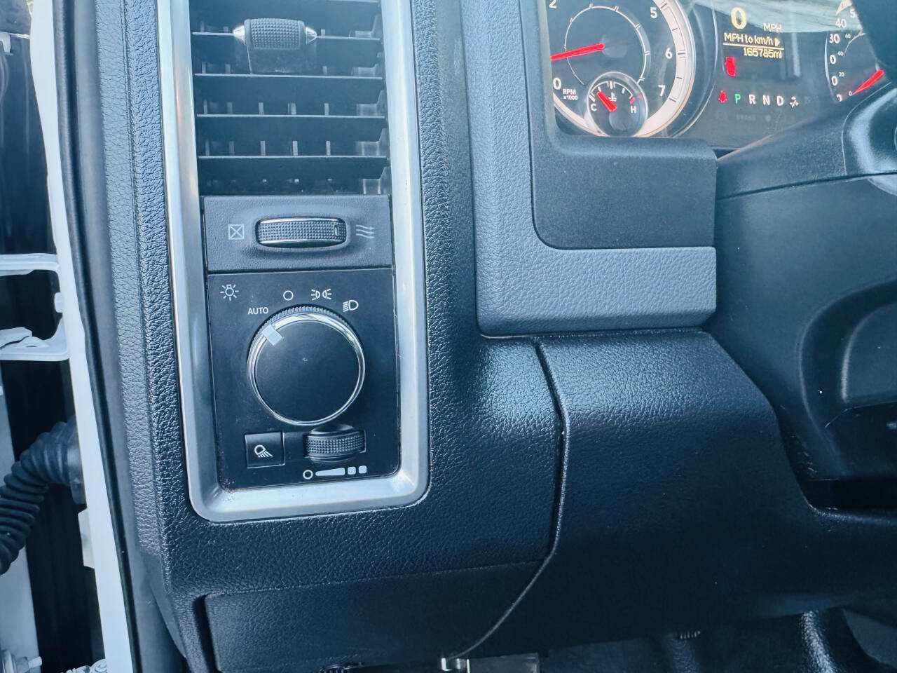 Used 2017 RAM 1500 Classic SLT image 16