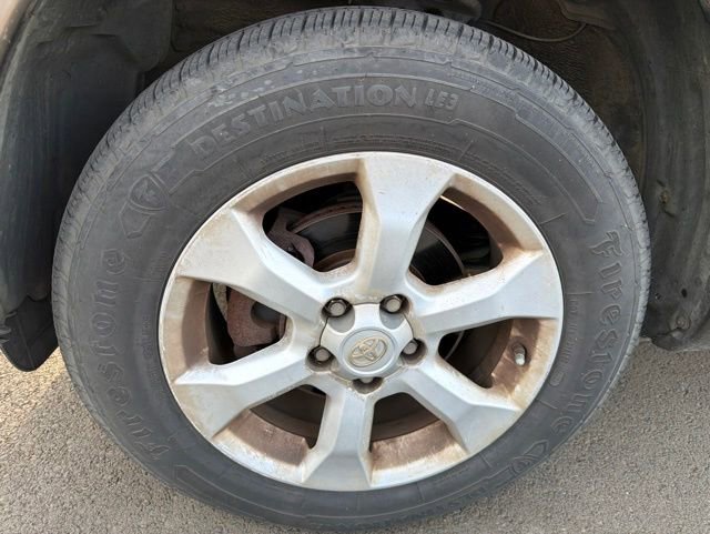 Used 2010 Toyota RAV4 Limited AWD/4WD image 11