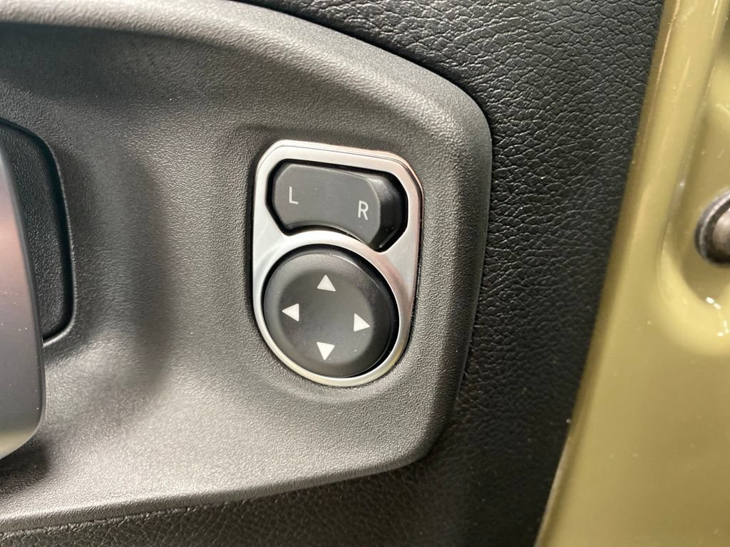 Used 2026 Jeep Gladiator Mojave AWD/4WD image 29