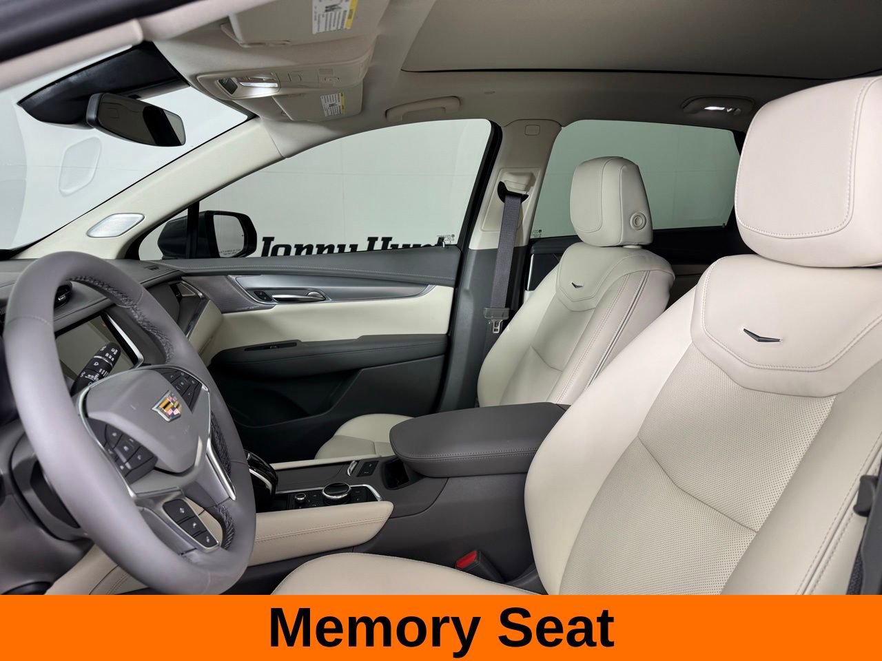 Used 2025 Cadillac XT5 Premium Luxury FWD image 17