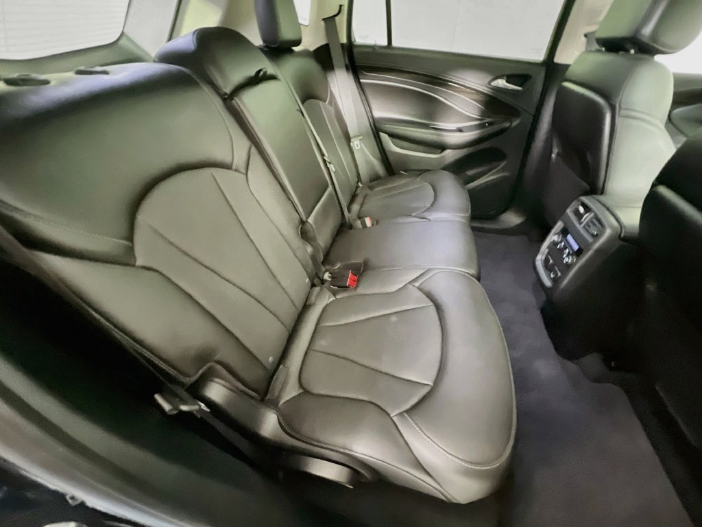Used 2020 Buick Envision Premium AWD/4WD image 25