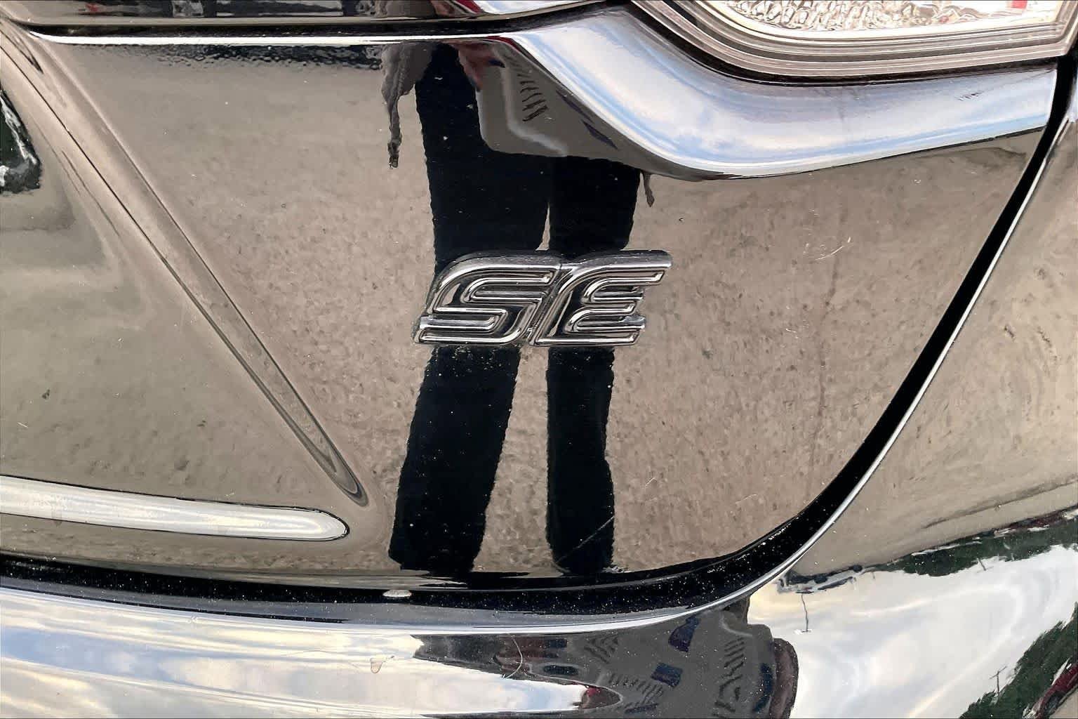 Used 2024 Toyota Corolla SE FWD image 10