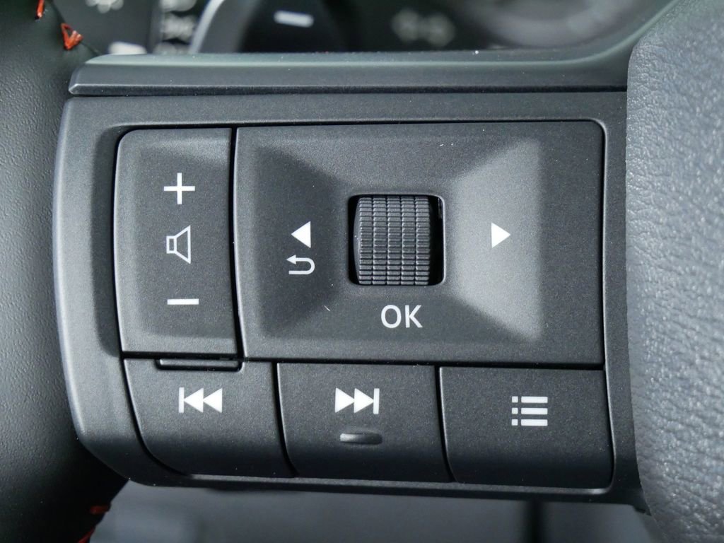 Used 2026 Nissan Rogue SV w/ Rock Creek Premium Package image 25