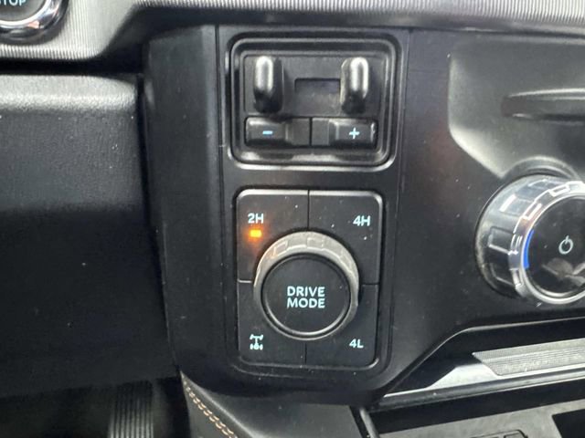 Used 2024 Ford F250 Platinum w/ FX4 Off-Road Package image 22