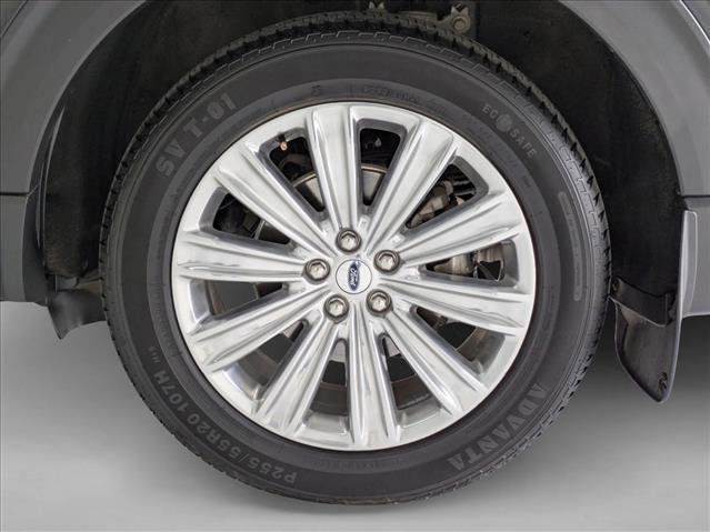 Used 2021 Ford Explorer Limited w/ Equipment Group 301A image 24