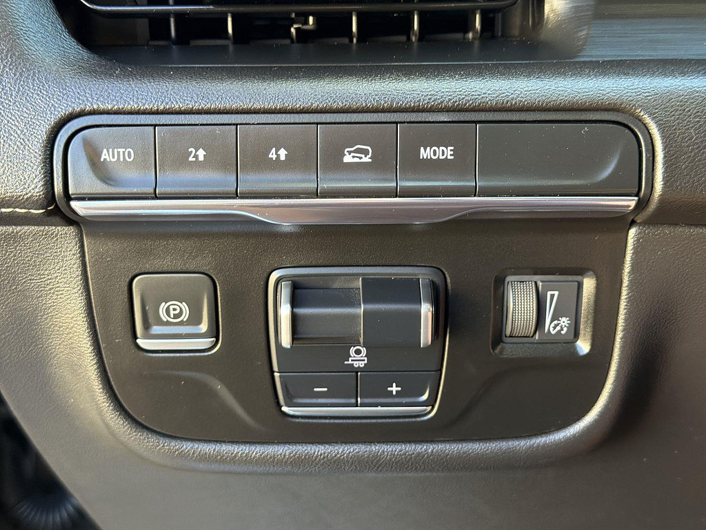 Used 2021 Cadillac Escalade Sport AWD/4WD image 17