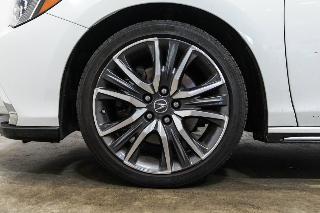 Used 2020 Acura RLX Sport Hybrid w/ Advance Pkg AWD/4WD image 11