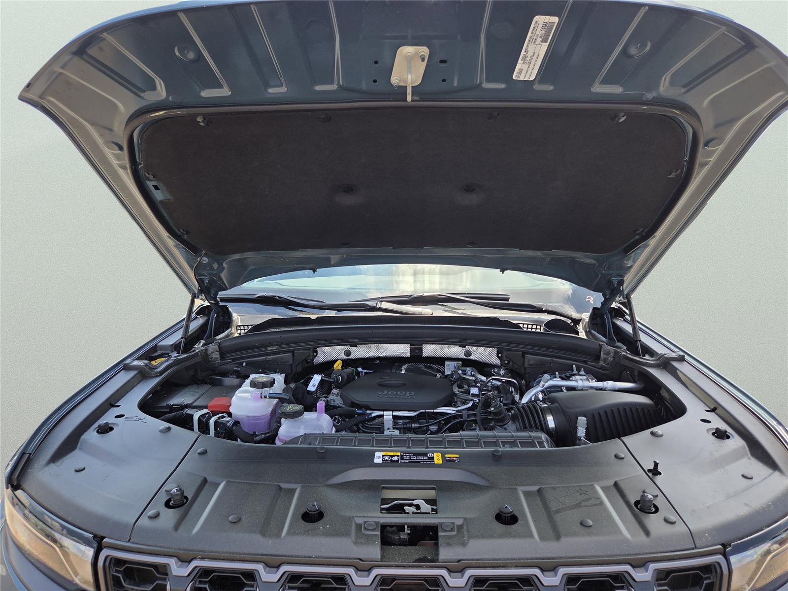 New 2026 Jeep Grand Cherokee L Limited image 36