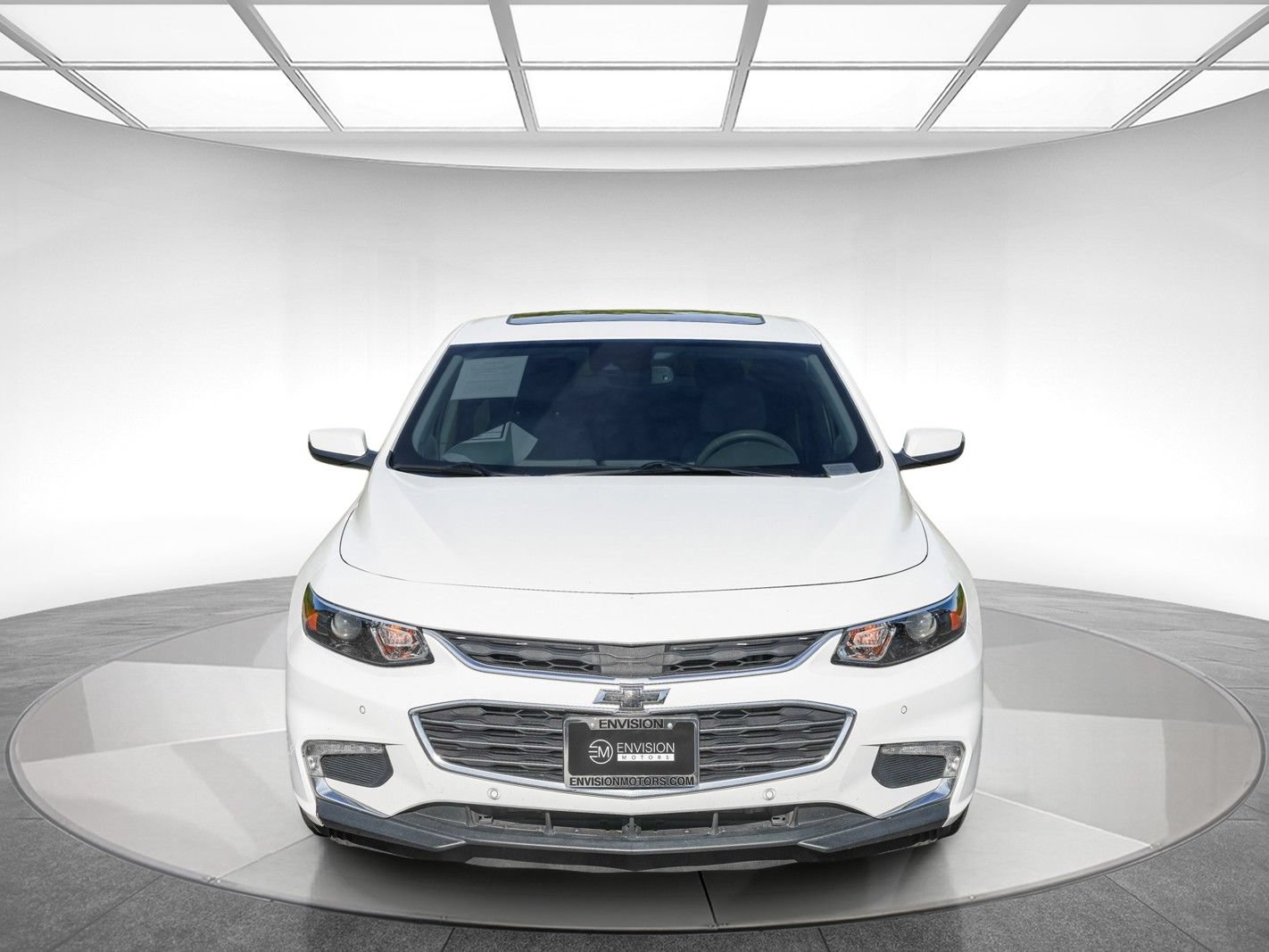 Used 2018 Chevrolet Malibu Premier w/ Premier Sun and Wheel Package FWD image 6