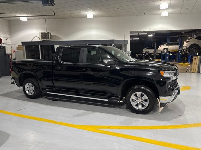Used 2026 Chevrolet Silverado 1500 LT w/ Protection Package AWD/4WD image 8