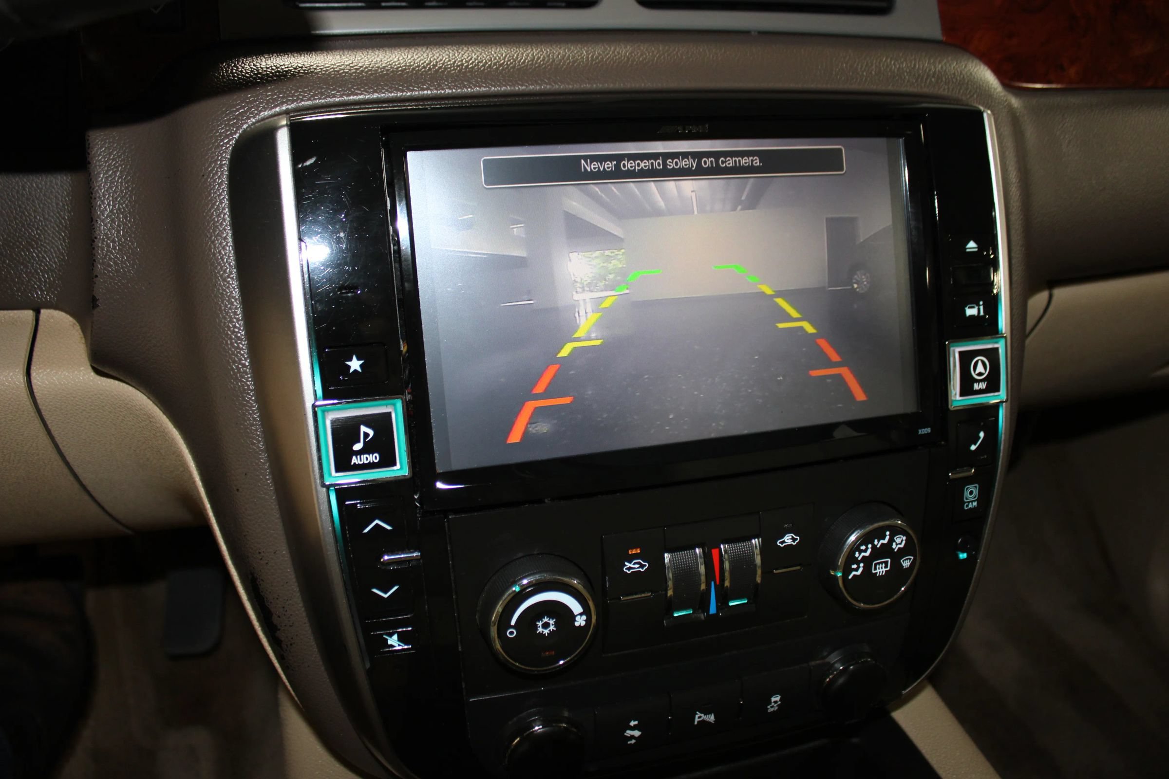 Used 2013 Chevrolet Avalanche LS RWD image 18