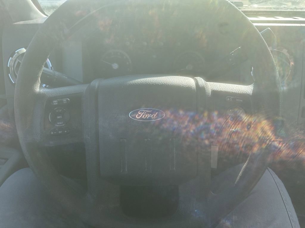 Used 2015 Ford F250 XLT w/ Snow Plow Prep Package image 23