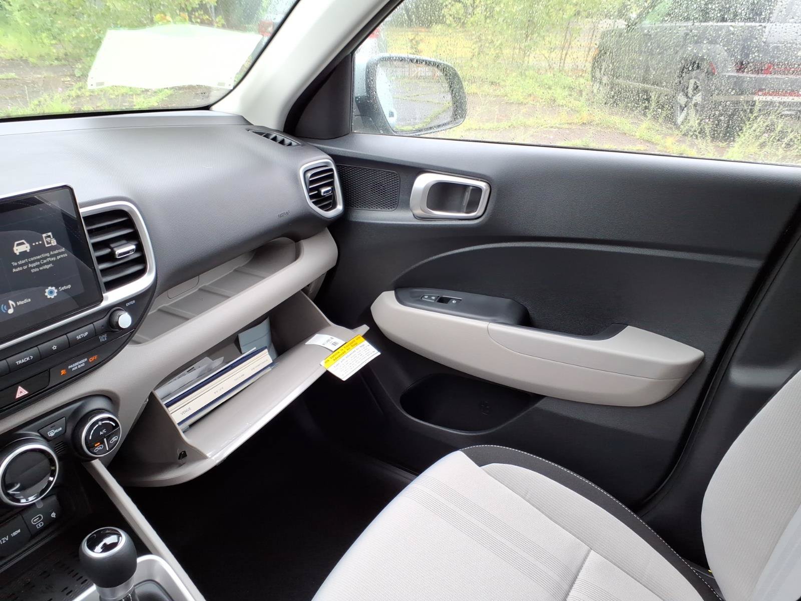 New 2026 Hyundai Venue SEL FWD image 14