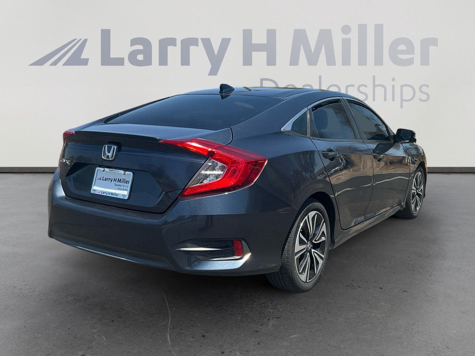 Used 2016 Honda Civic EX-L image 5