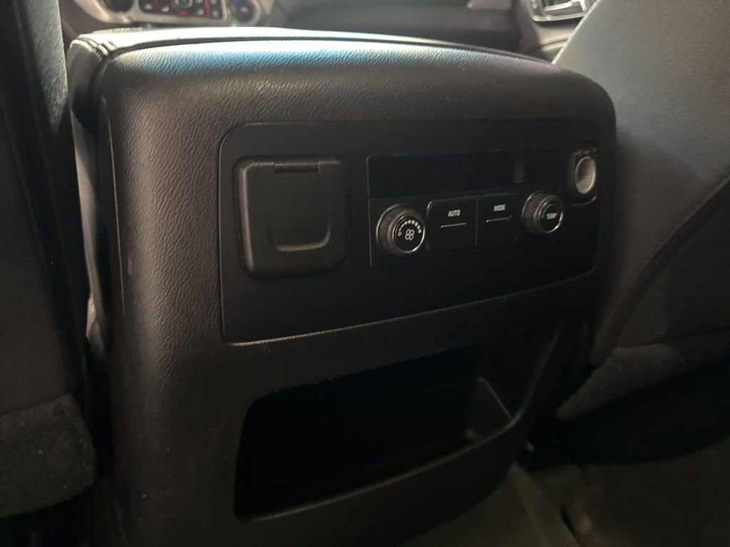 Used 2016 GMC Yukon SLE image 20