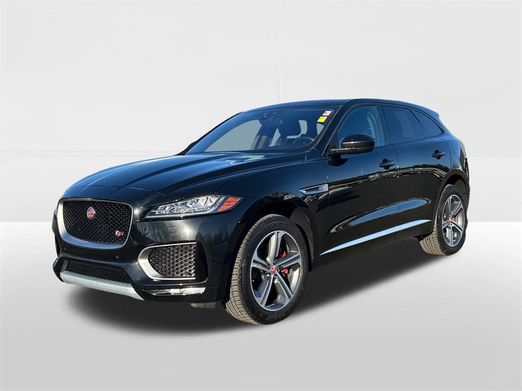 Used 2018 Jaguar F-PACE S image 1
