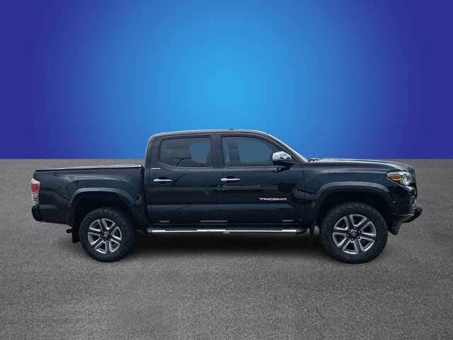 Used 2018 Toyota Tacoma Limited AWD/4WD image 4