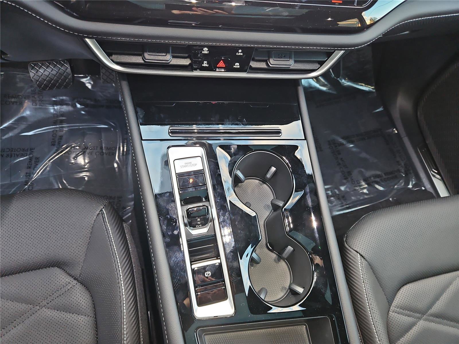 New 2026 Volkswagen Atlas Cross Sport SE image 21