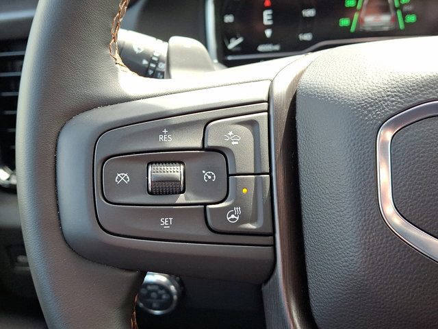 Used 2025 GMC Sierra 1500 AT4 w/ Technology Package AWD/4WD image 24