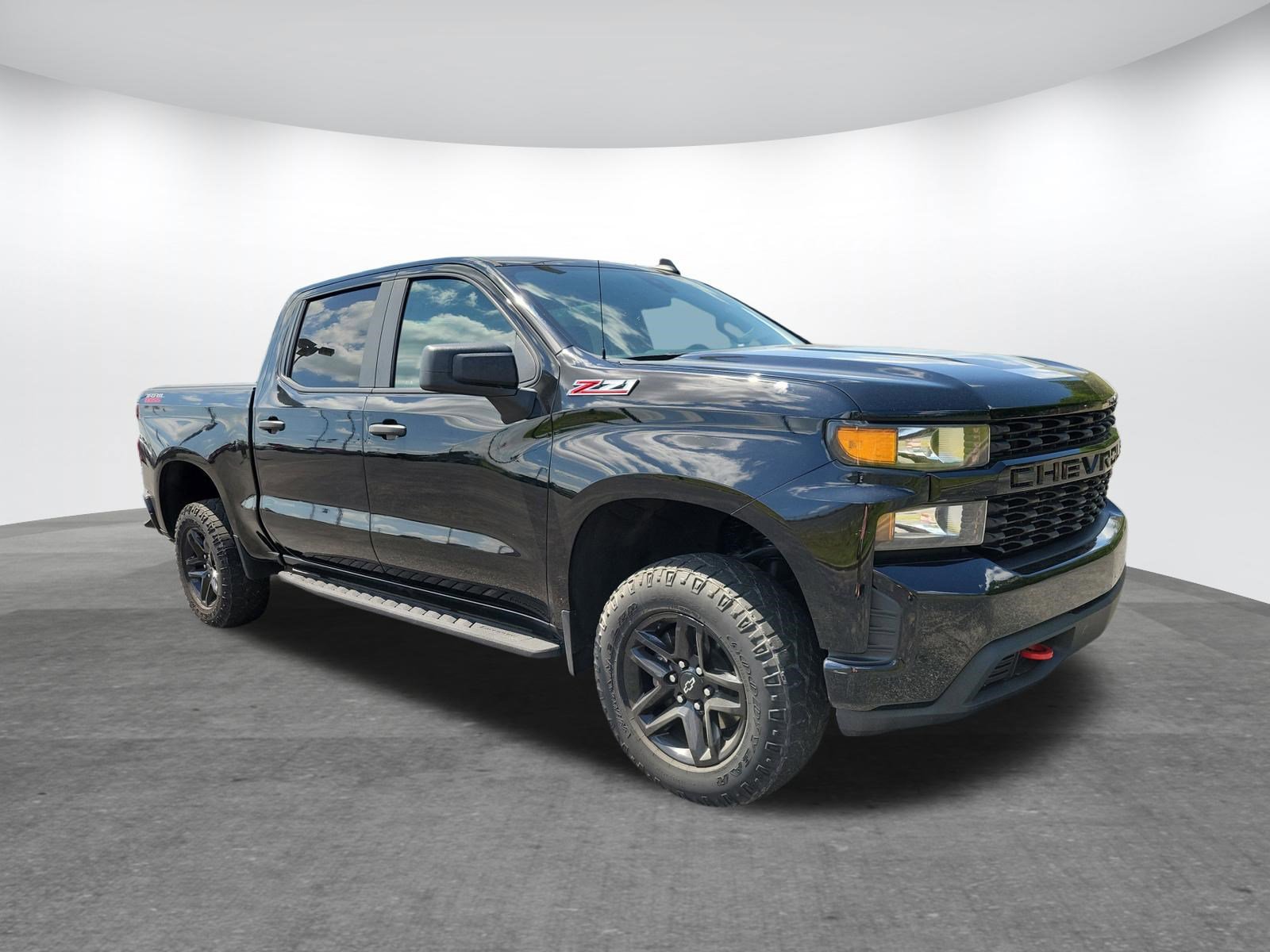 Used 2022 Chevrolet Silverado 1500 Custom Trail Boss w/ Safety Confidence Package AWD/4WD image 16