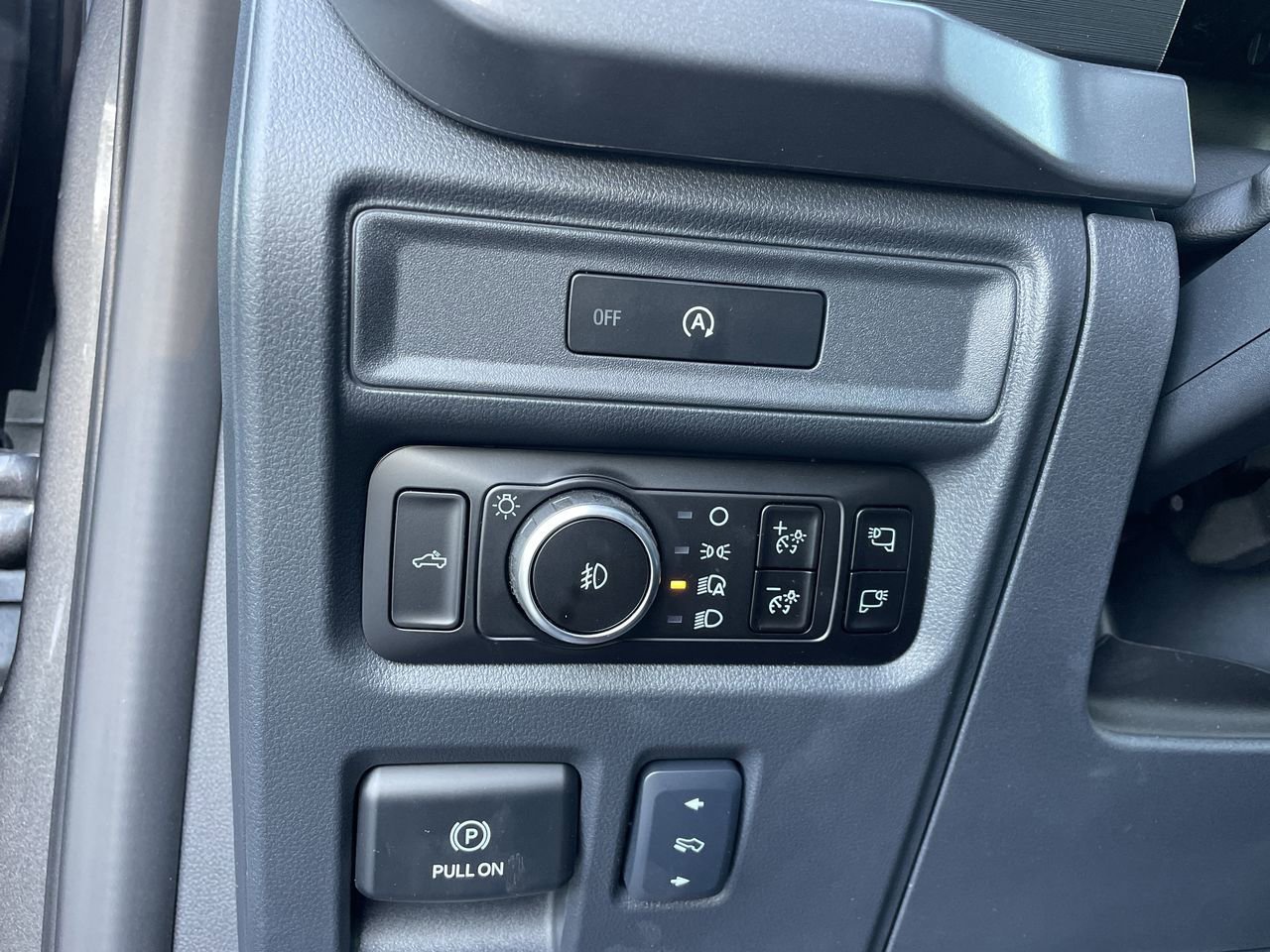 New 2025 Ford F150 XLT w/ Equipment Group 303A High image 29