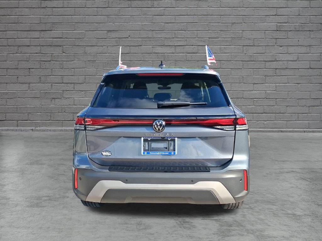 Used 2026 Volkswagen Tiguan S w/ 18" Wheel Package FWD image 11