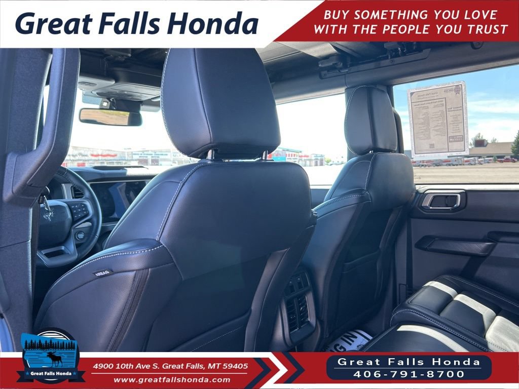 Used 2025 Ford Bronco Outer Banks AWD/4WD image 27