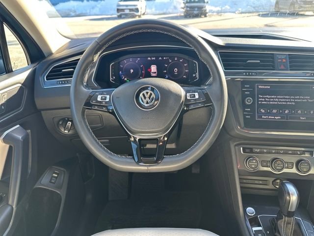 Certified 2021 Volkswagen Tiguan SEL w/ 3rd Row Seat Package image 17