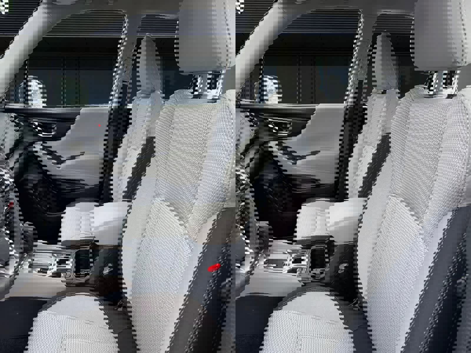 Used 2023 Subaru Forester image 2