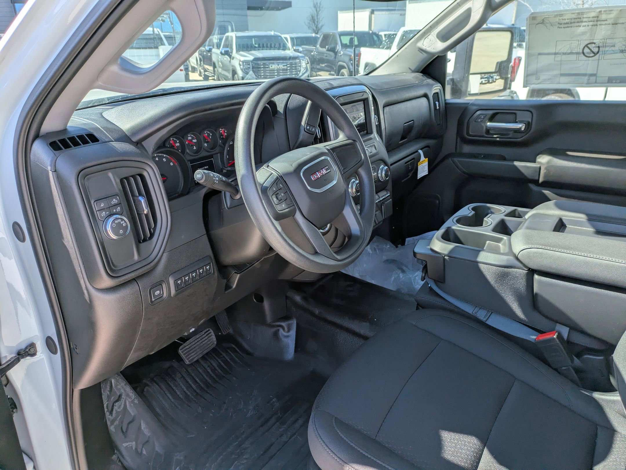 New 2024 GMC Sierra 3500 Pro w/ Convenience Package image 10