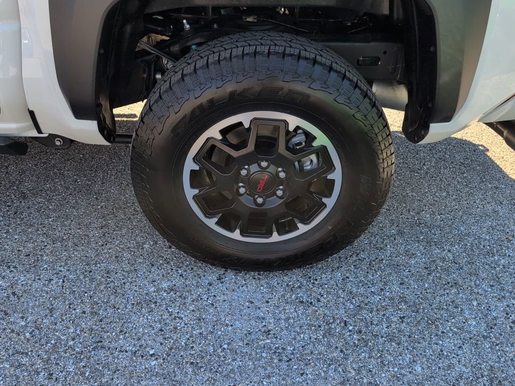 Used 2025 Toyota Tacoma TRD Off-Road w/ TRD Off Road Upgrade Package image 13