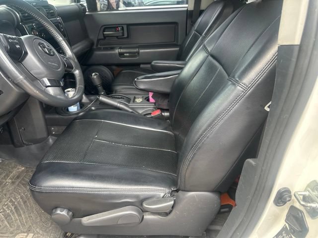 Used 2012 Toyota FJ Cruiser 4WD w/ Upgrade Pkg image 8