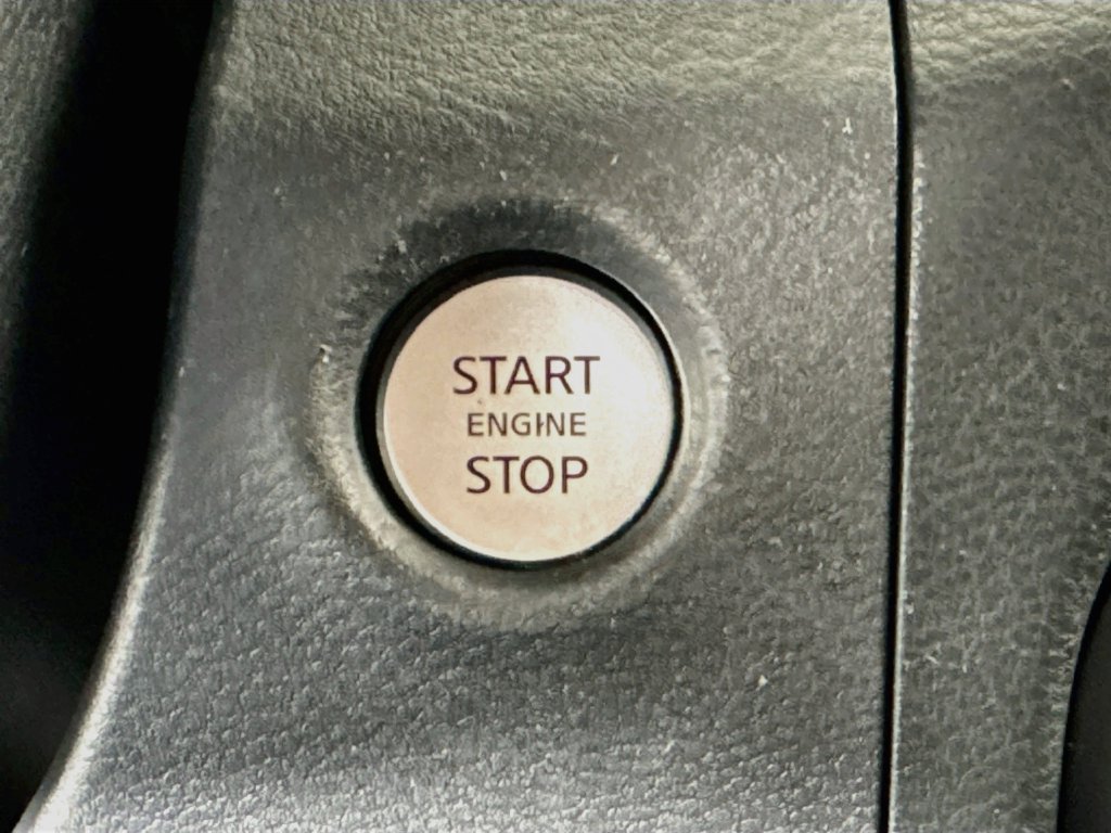 Used 2022 Nissan Frontier S w/ Technology Package AWD/4WD image 29