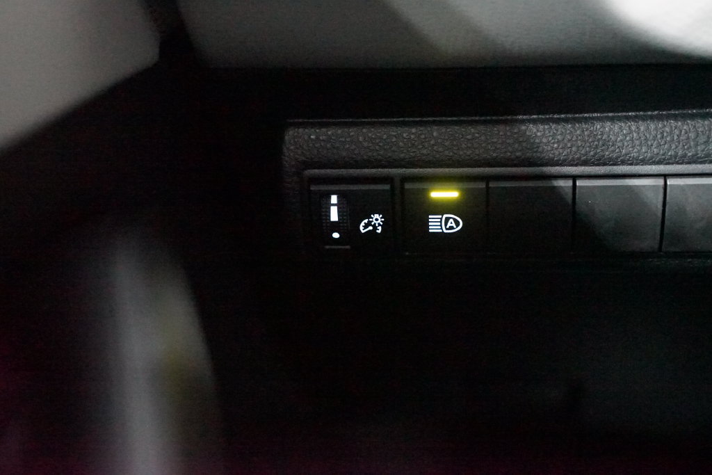 New 2027 Toyota Corolla LE FWD image 22